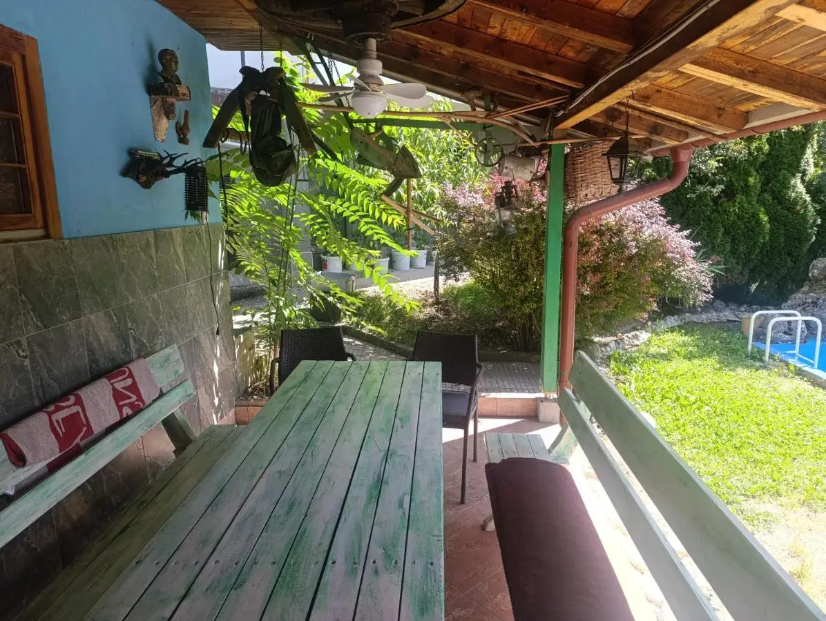 Sarajevo Hills-POOL&JACUZZI private garden Home-Near Old Town