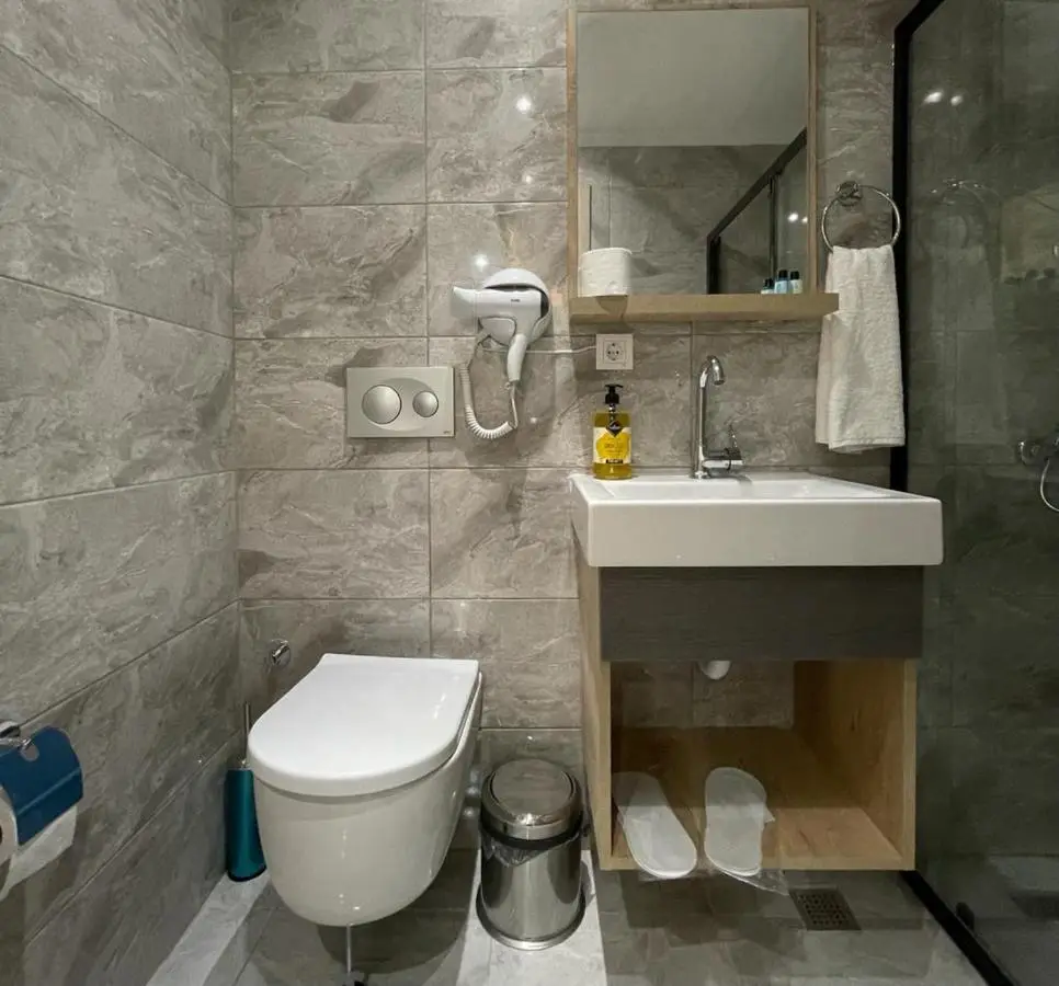 Asem Otel