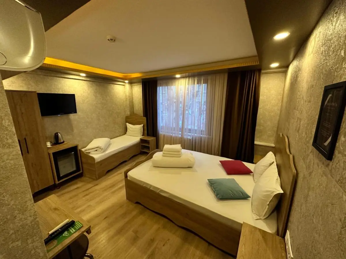 Golden Sail Hotel Old City