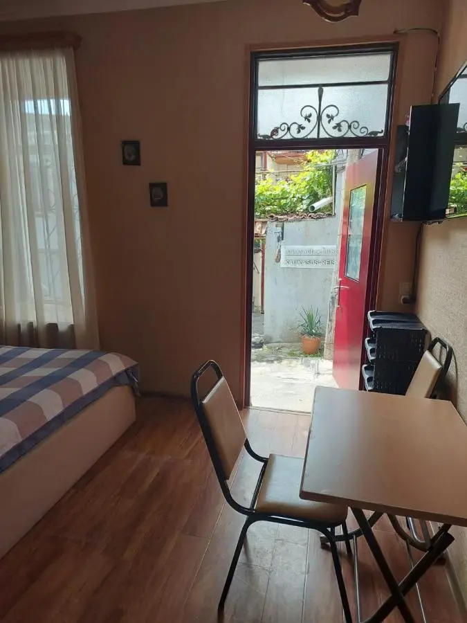 Lela Apartments
