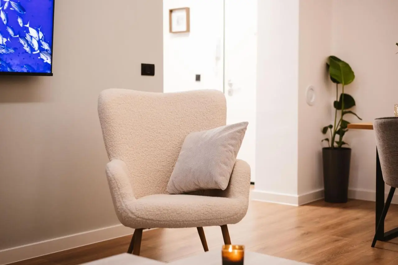 Central Apartment 44