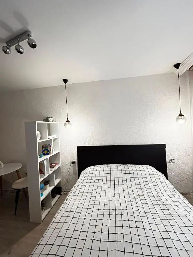 i1 Studios