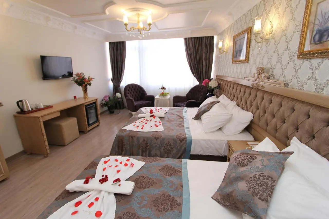 Apple Tree Hotel