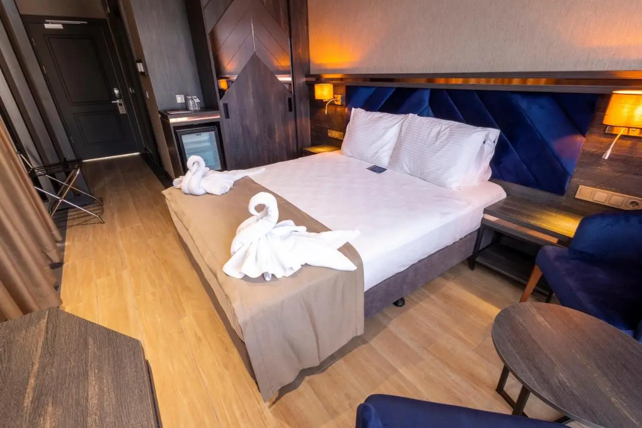 WestDoor Hotel