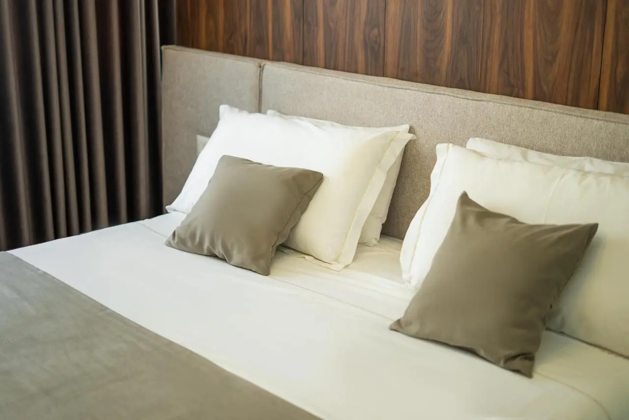Home Select Tirana 6