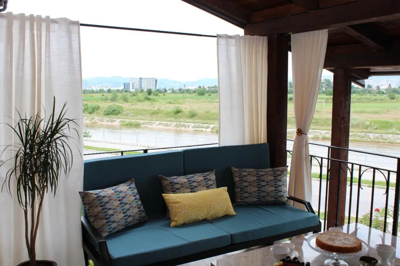 Olad Riverview Townhouse