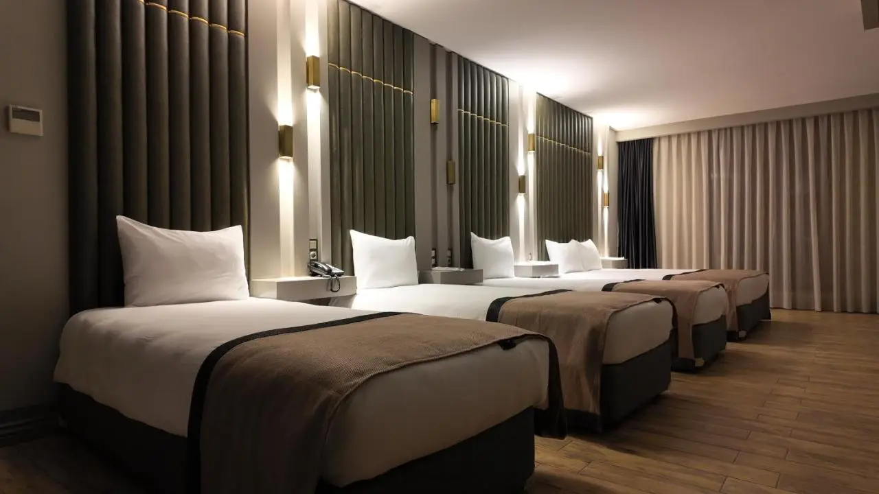 Lala Grand Hotel
