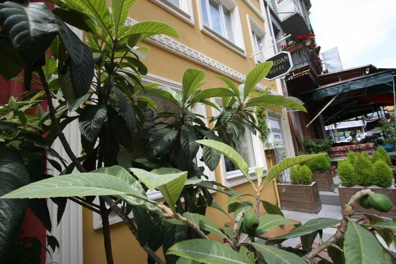 Hanedan Hotel