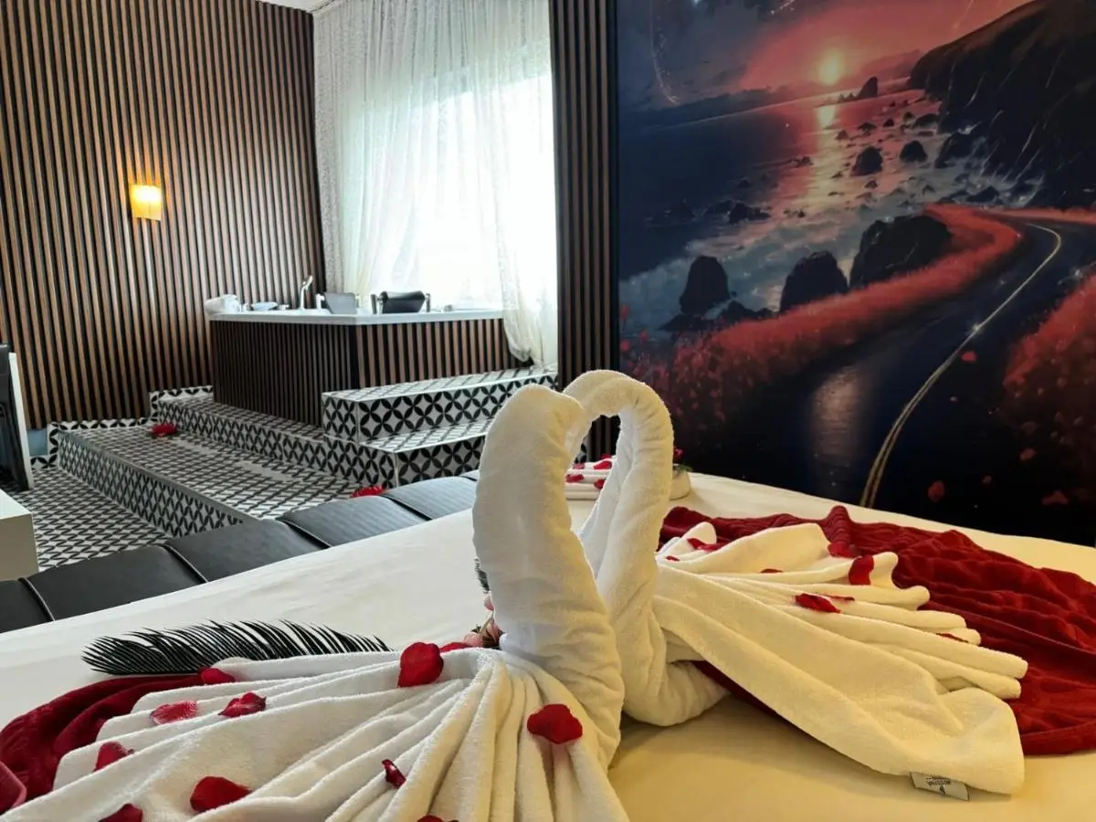 City One Hotel