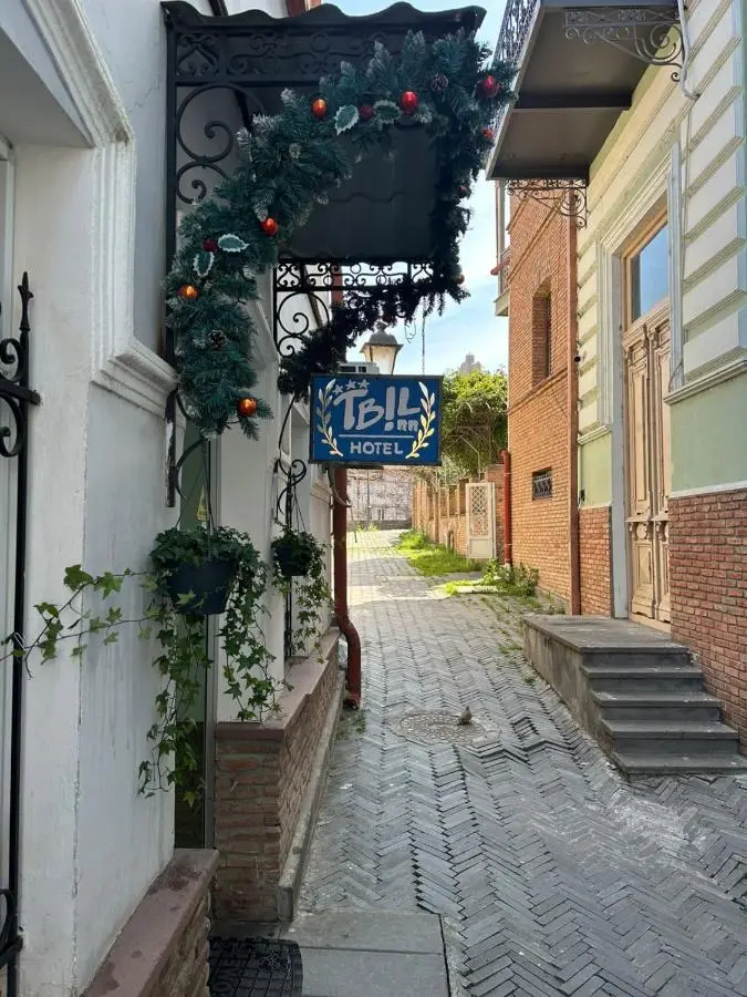 Tbil Inn Hotel
