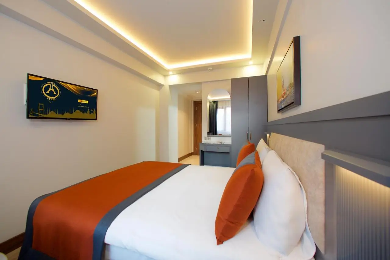 Hotel Eyfel