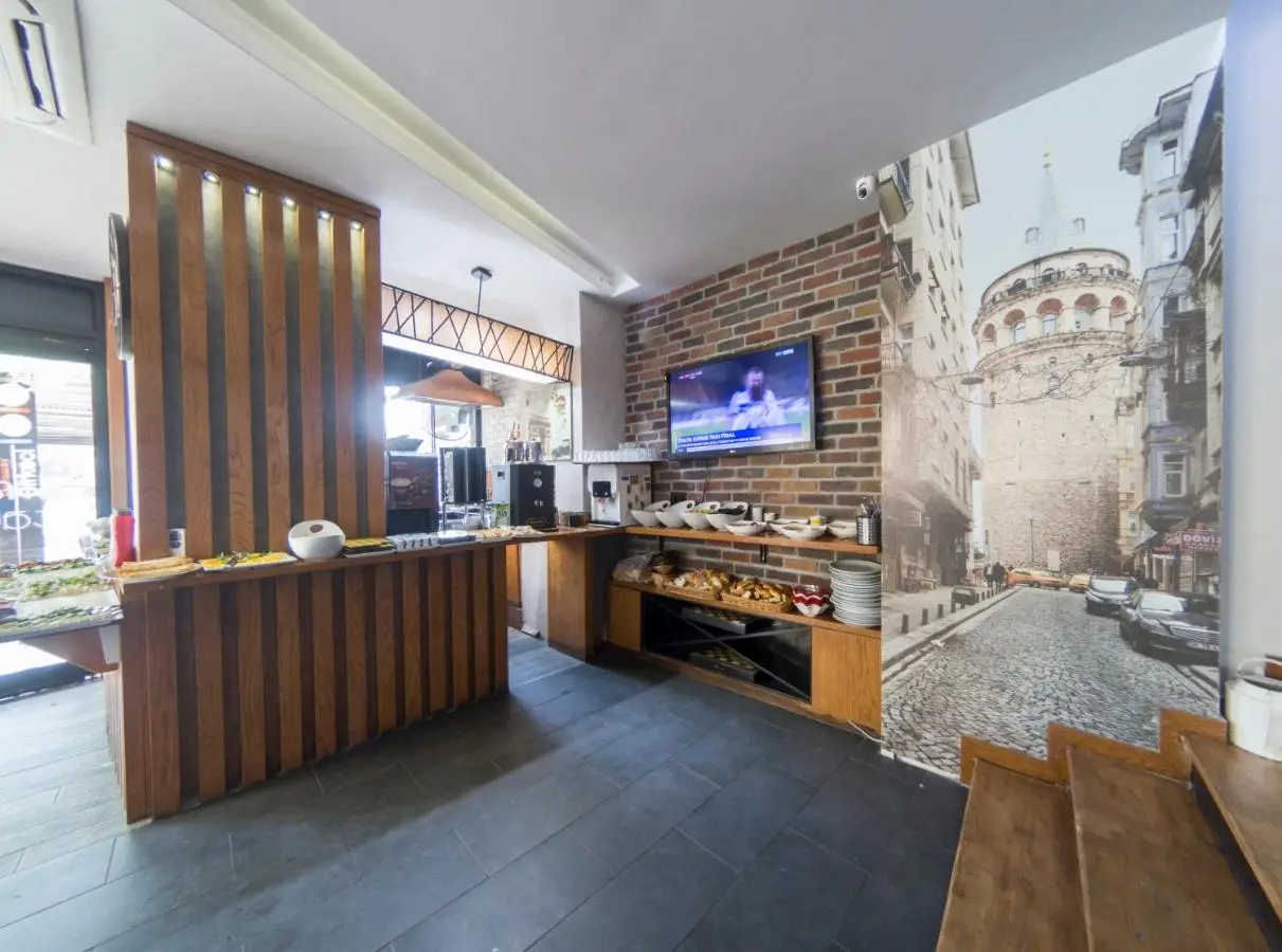 Grand Esen Hotel