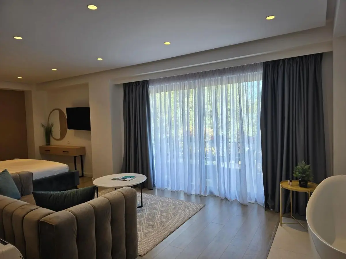 Perla Hotel