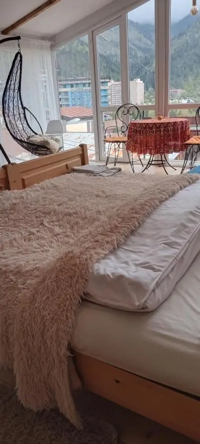 Tamara's apartment