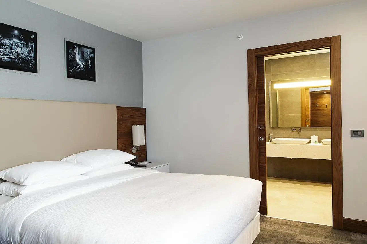 Bof Hotels Business