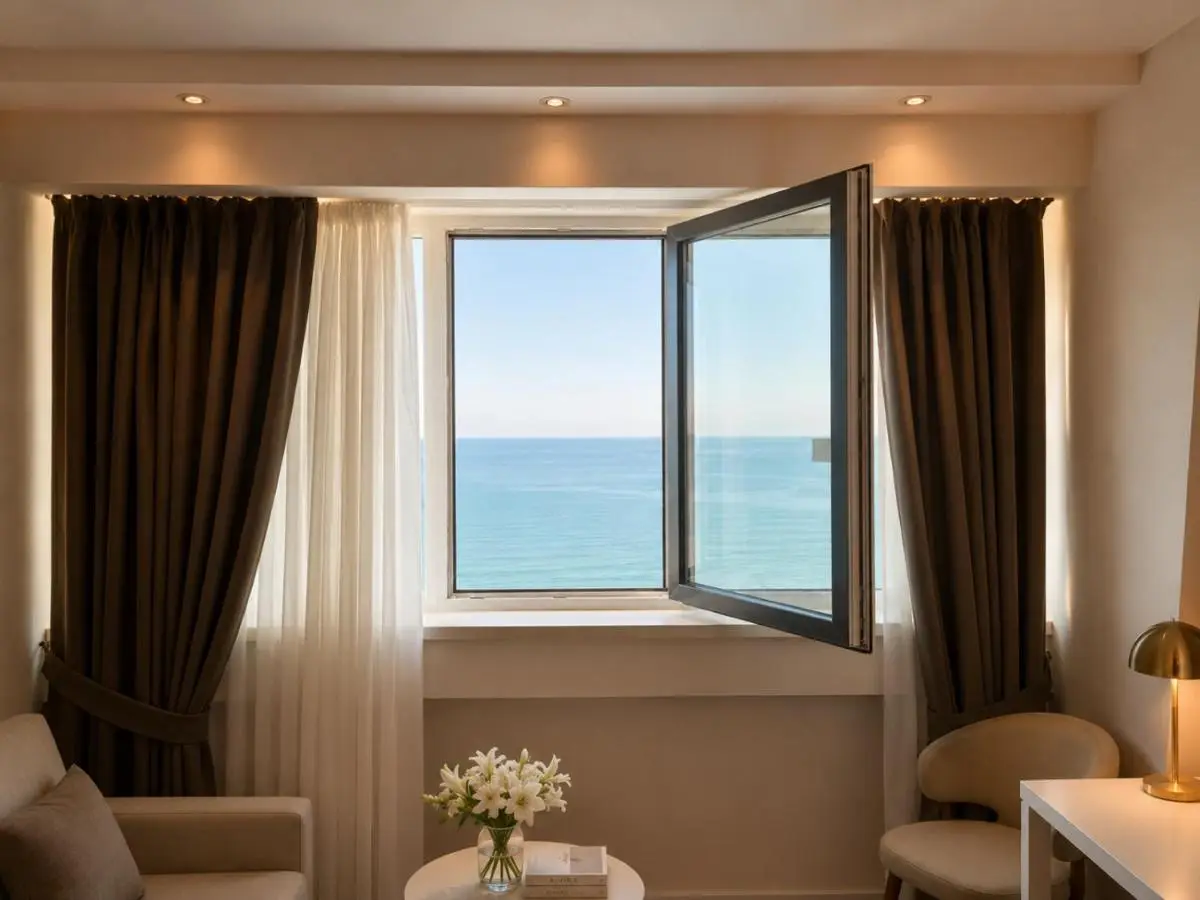 Alliance Palace Golden Sea View Aparthotel