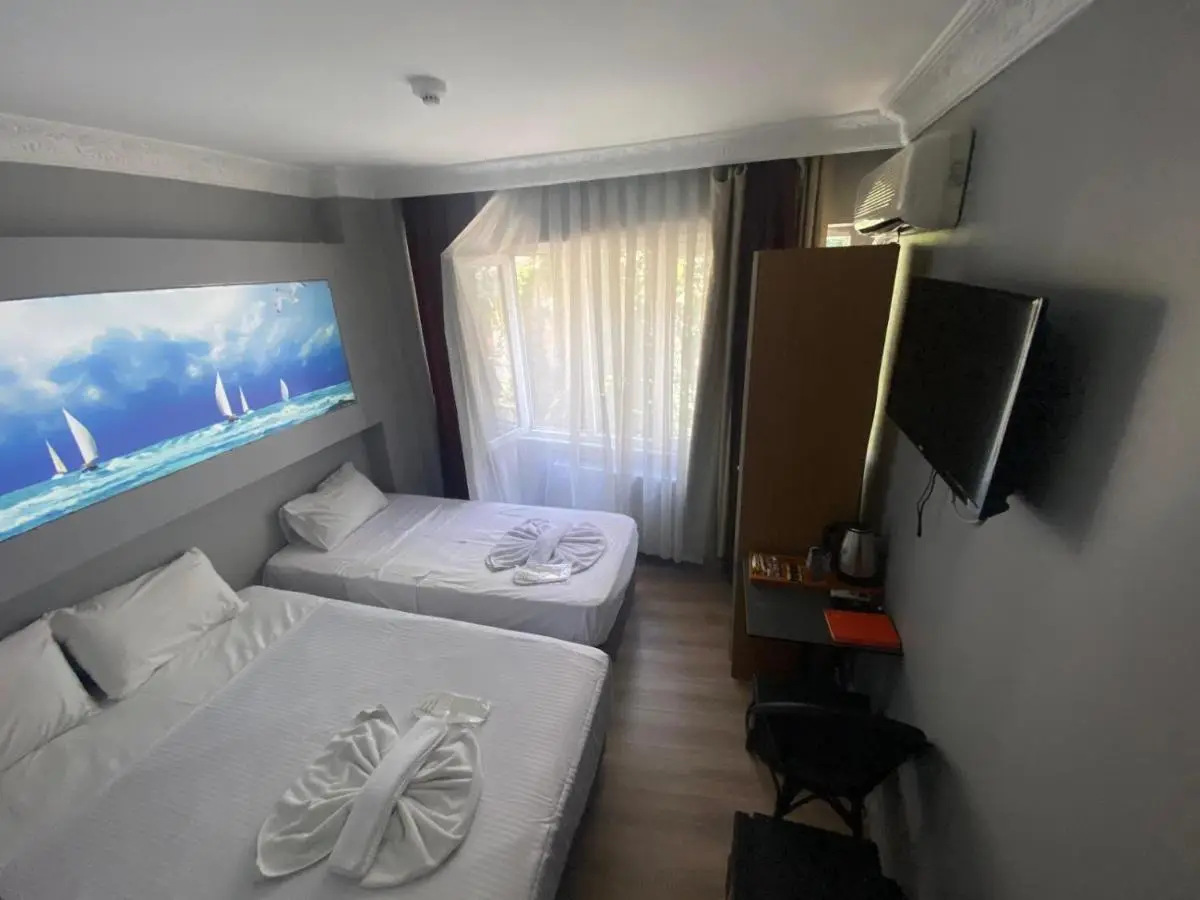 Elite Plus Family Hotel Old City