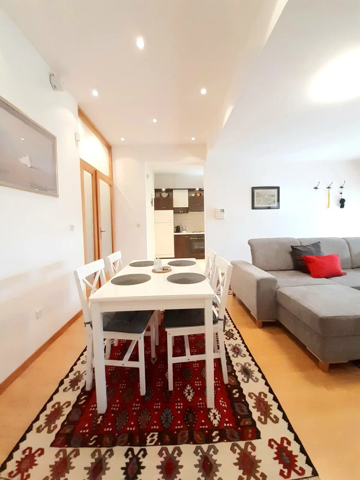 Chic apartment in Baščaršija + Parking & Garden