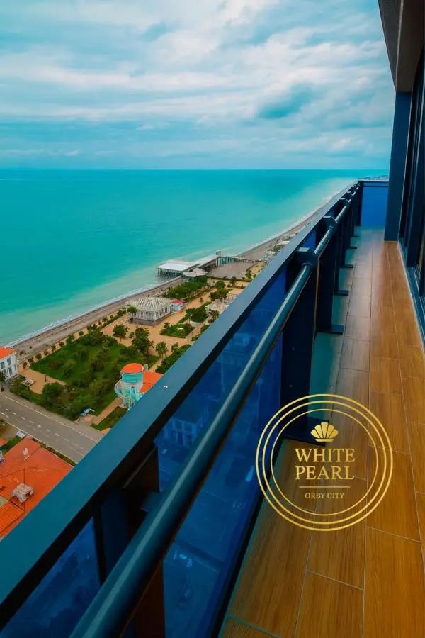 WHITE PEARL - Orbi City