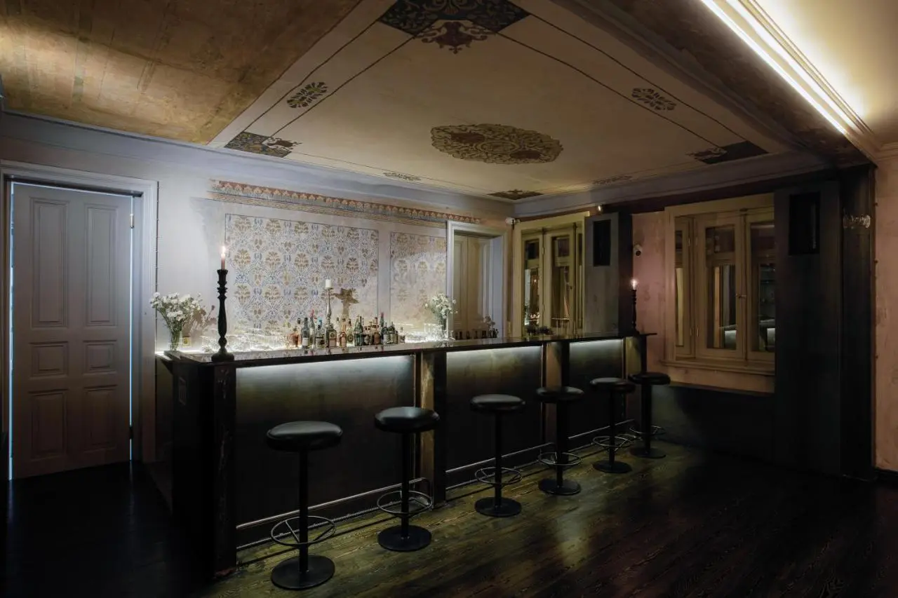 Unfound Door - Design Hotel