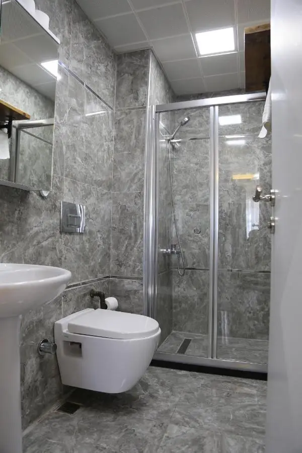 Arat Apartments