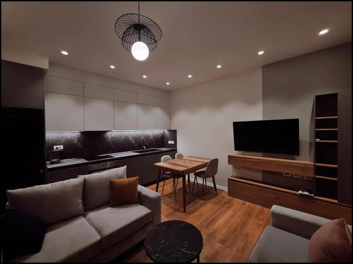 Adore - Modern Apartment