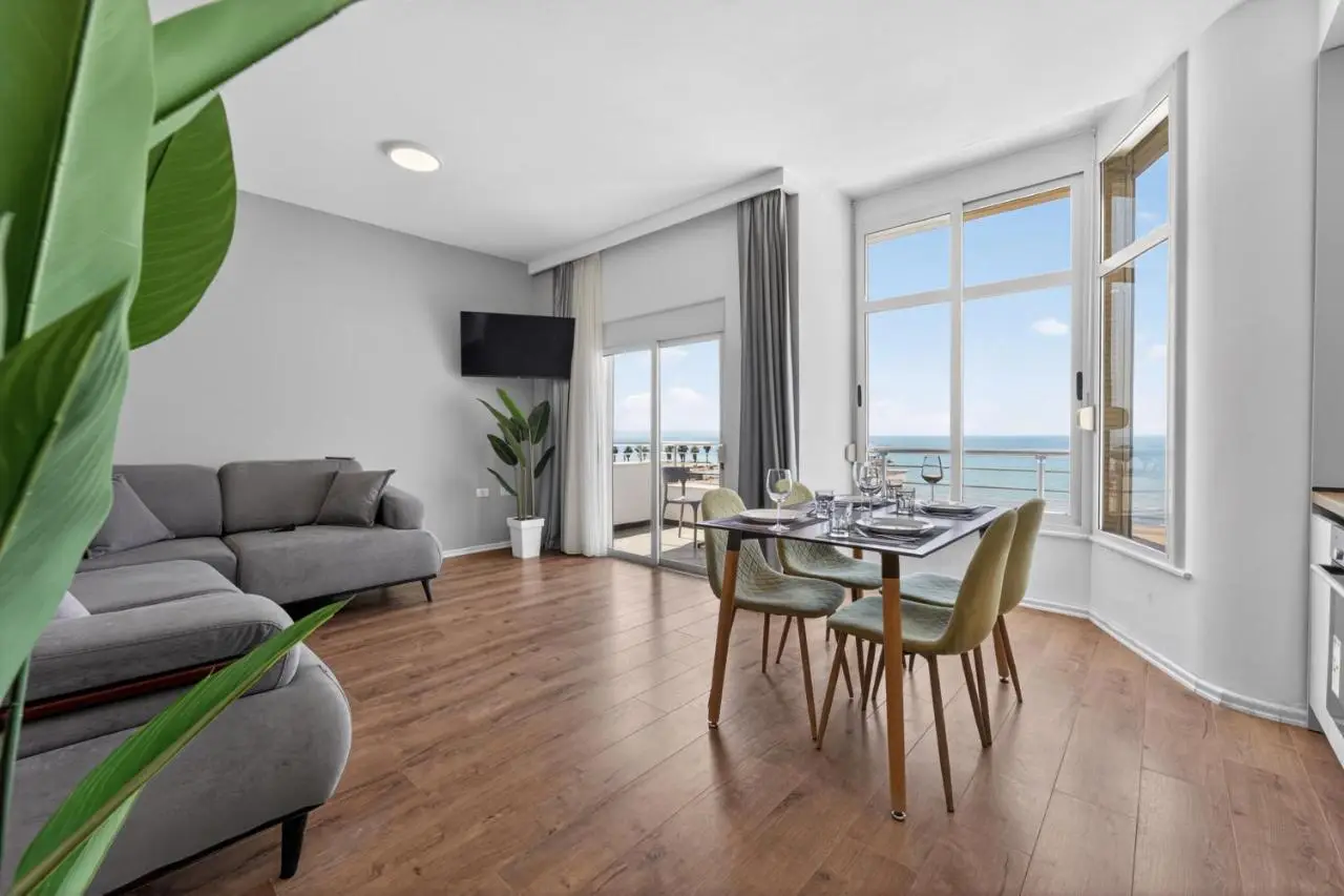 Wave Beachfront Apartments
