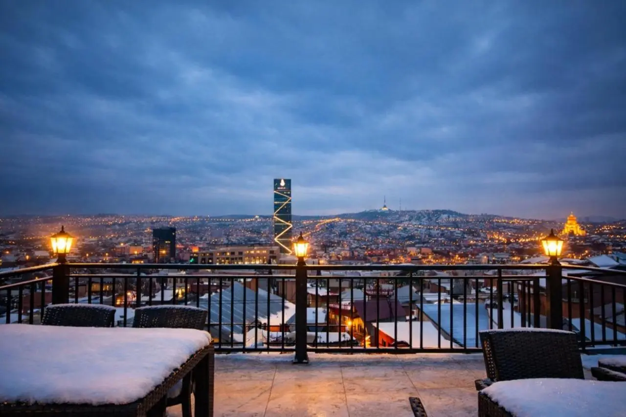 LUXURY APARTMENT IN OLD TBILISI WITH TERRACe