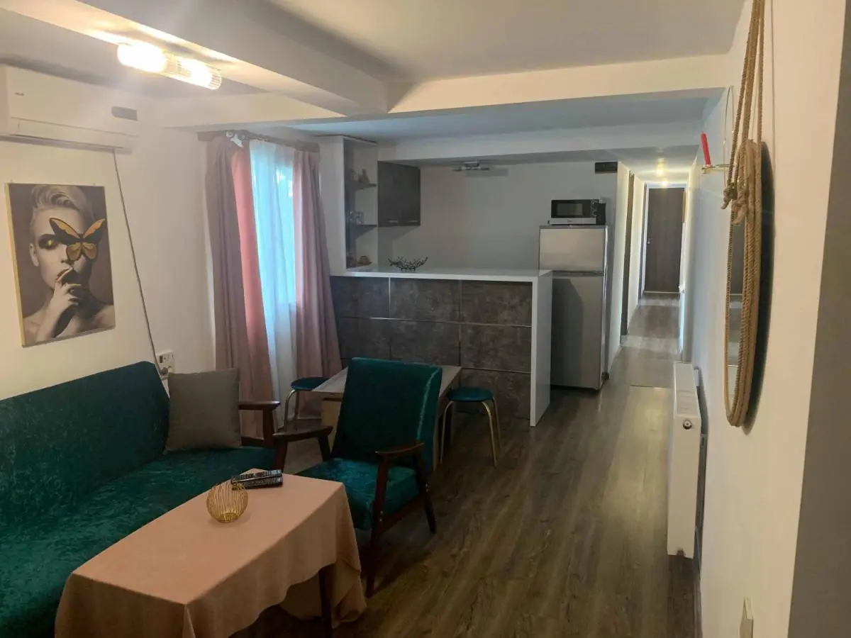 AIA Apartment