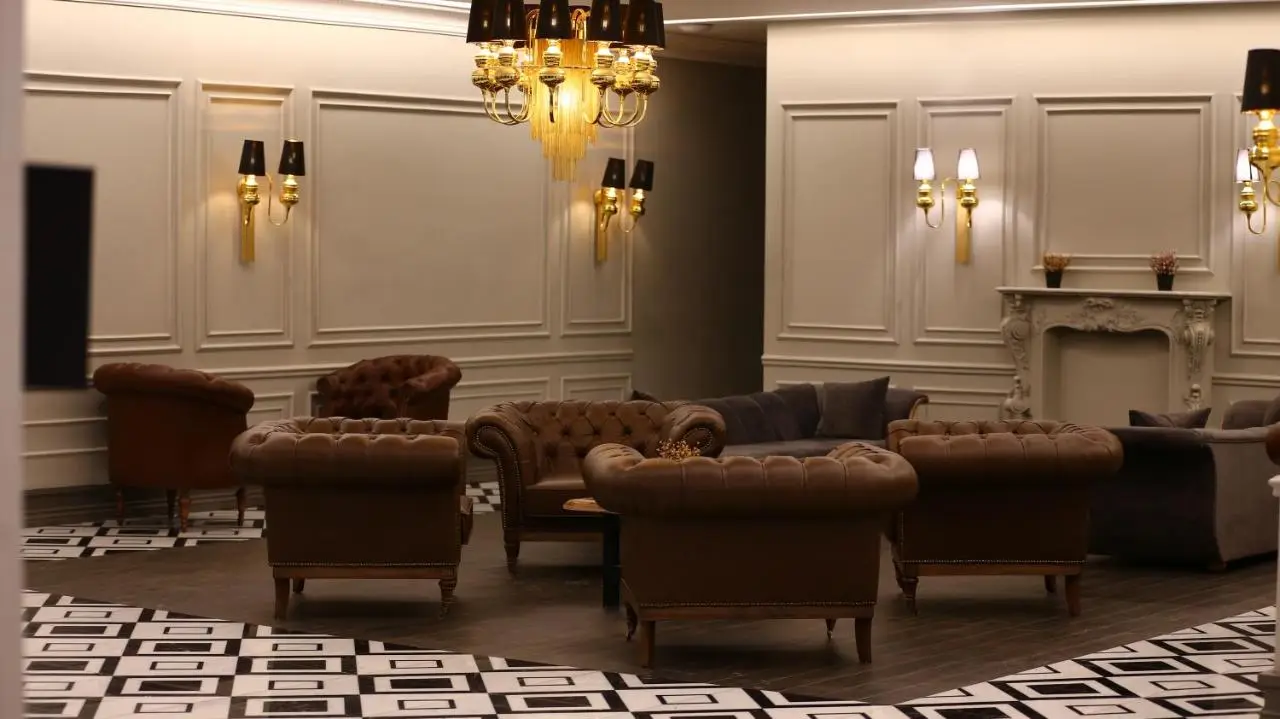 Lala Grand Hotel