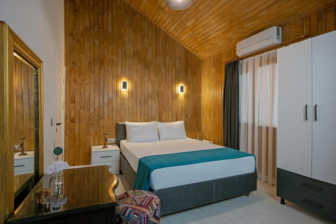 Yusalis Garden Hotel