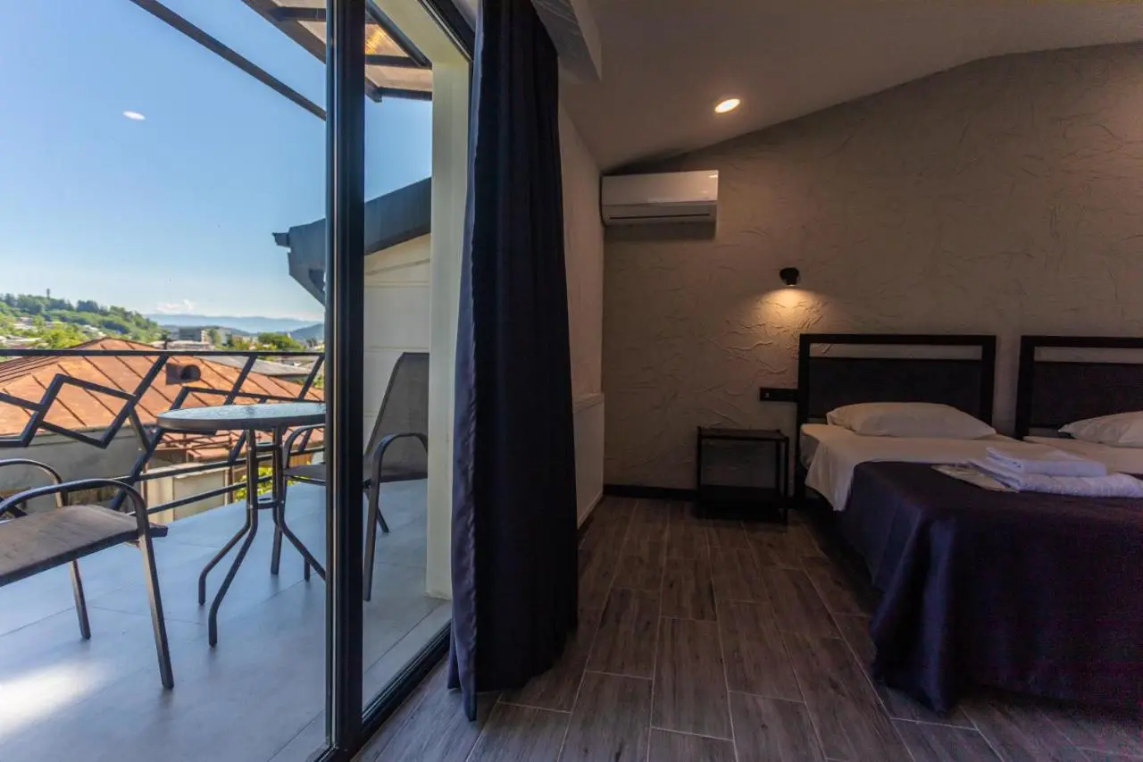 Hotel West Way