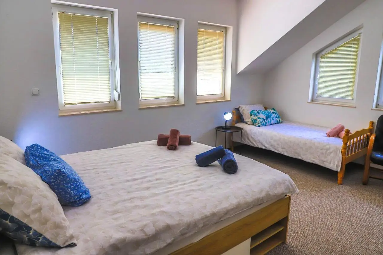 APARTMAN NAAJ