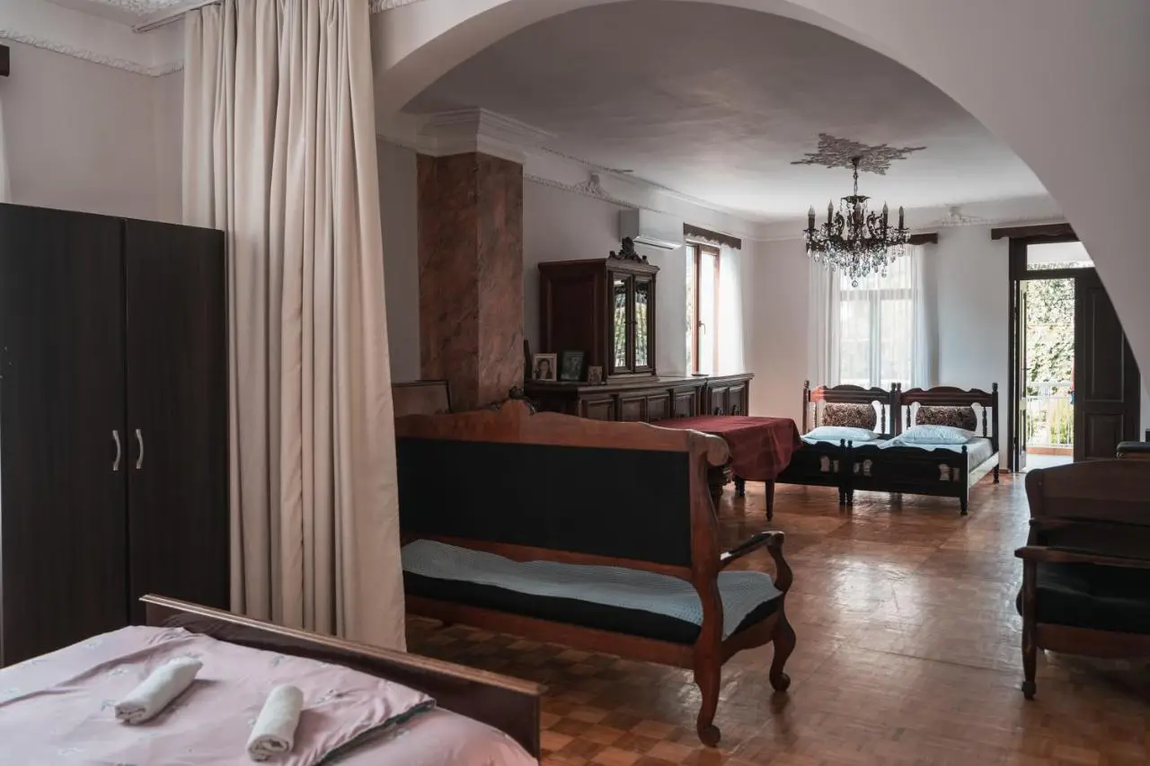 Nargiz's Guest House