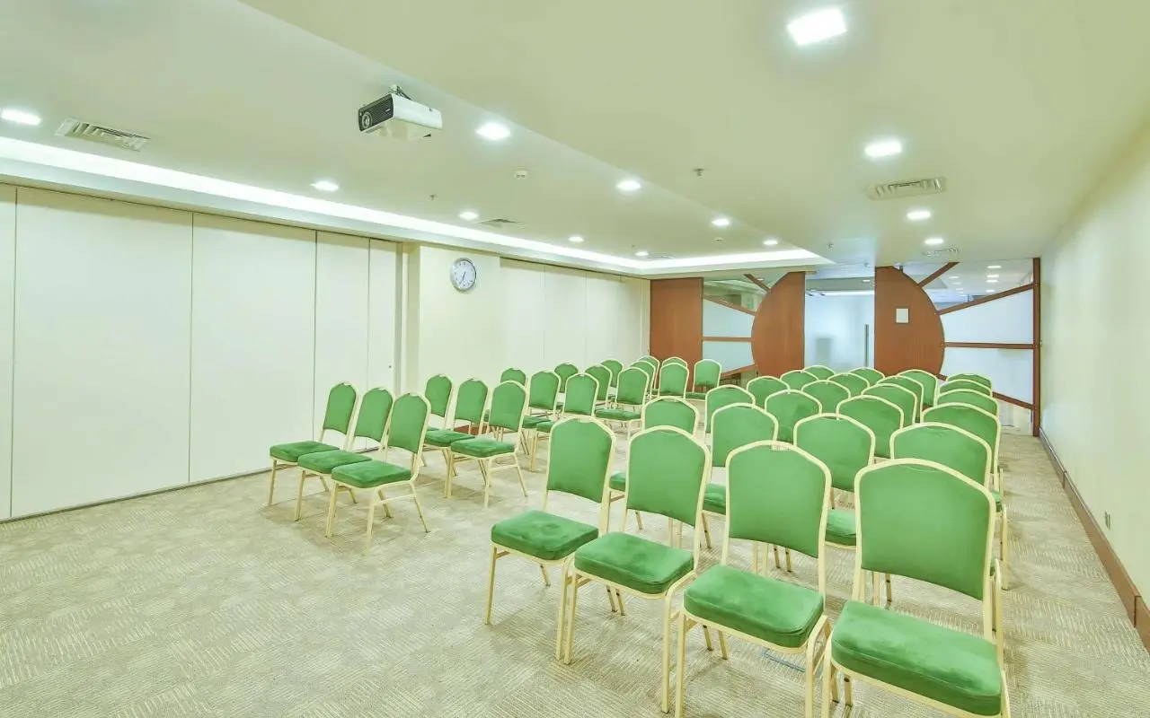 Ramada By Wyndham İstanbul Taksim