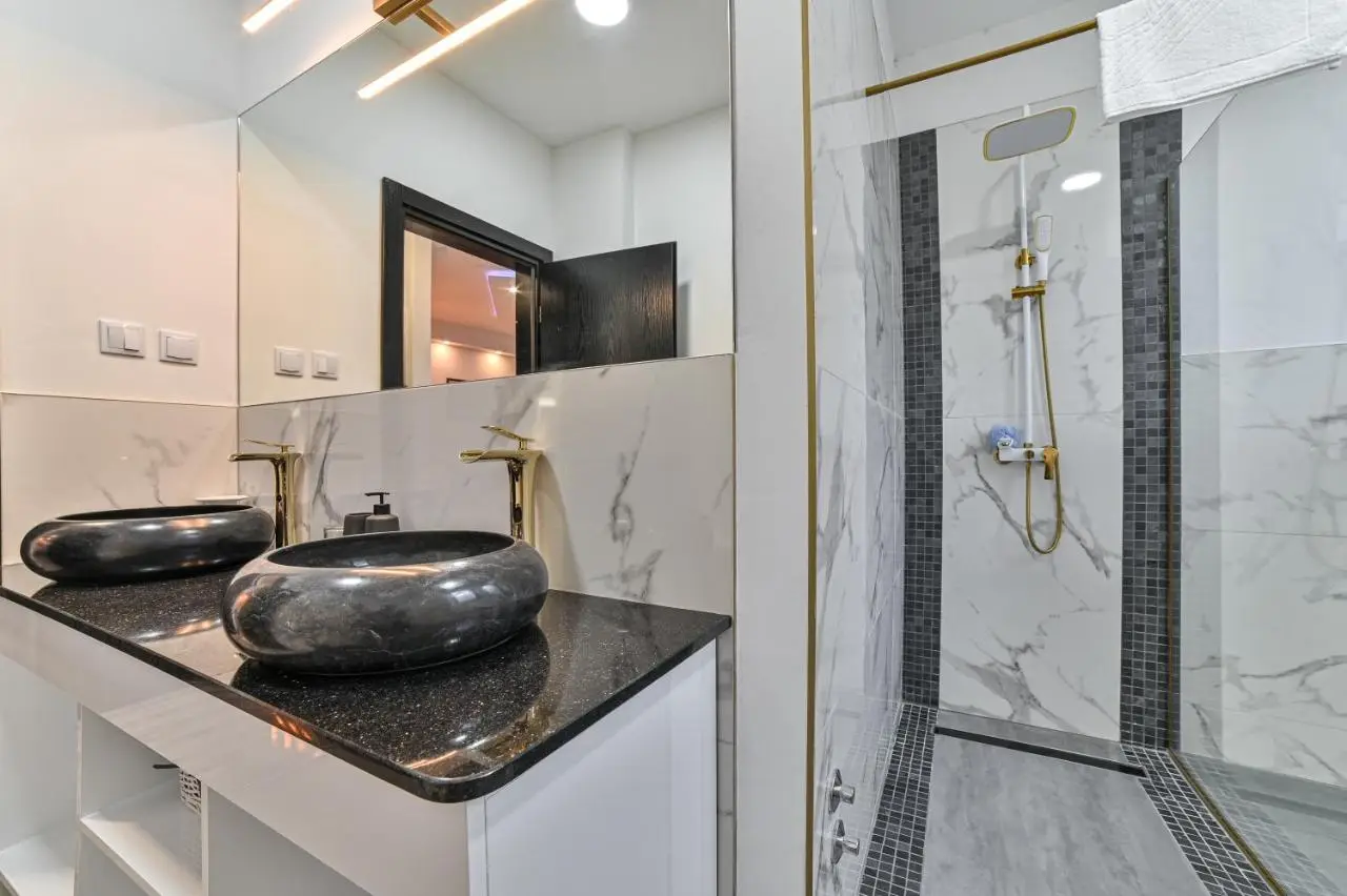 Royal Residence Deluxe Apartments