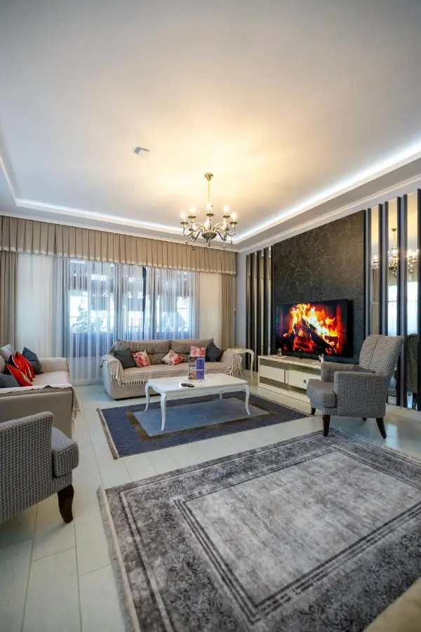 Poison Garden Suite & SPA