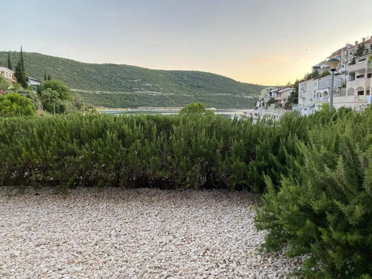 Apartmani Divna