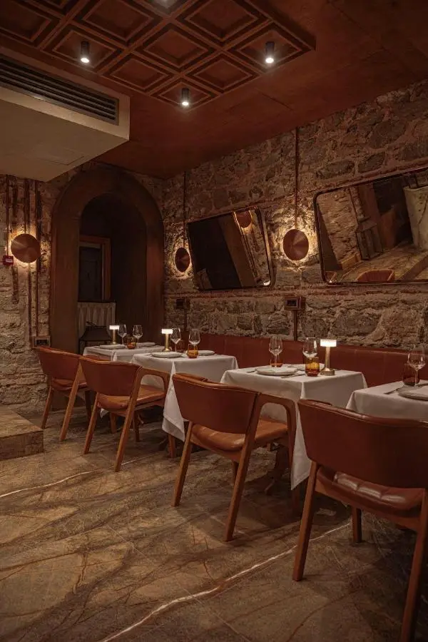Stone Inn Galata