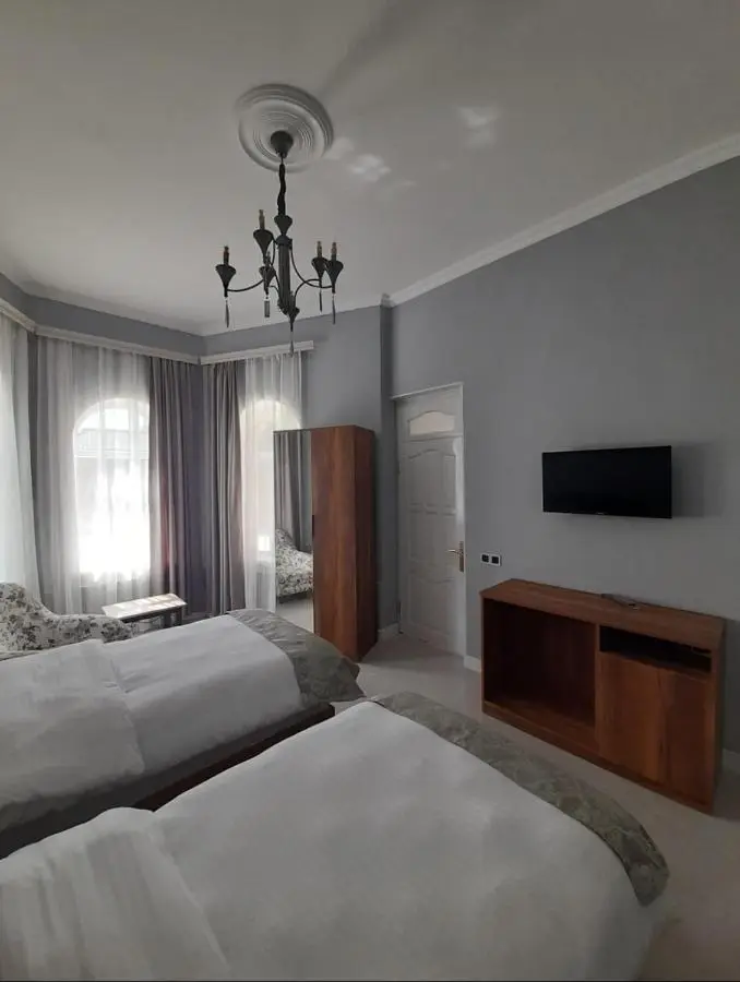 Holiday inn Adnan boutique hotel and pool