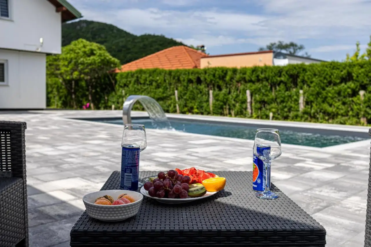 Villa Asja