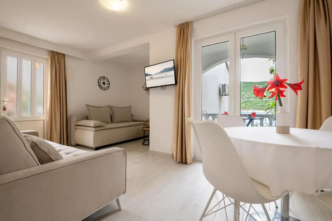 Apartments Sentic