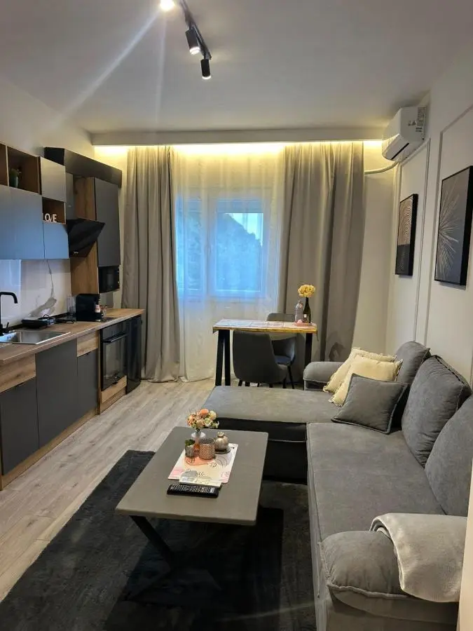 CastleView Suites