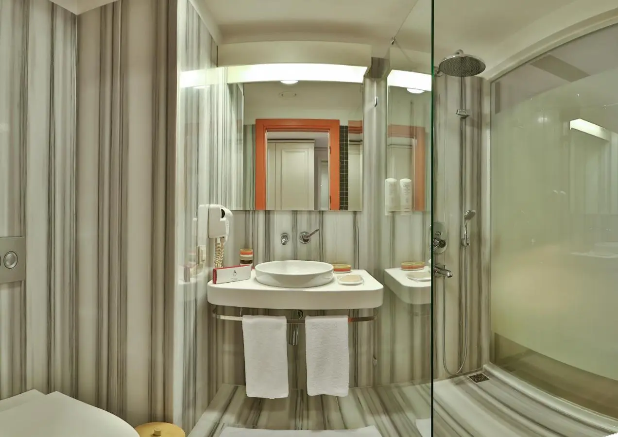 Senatus Hotel - Special Class