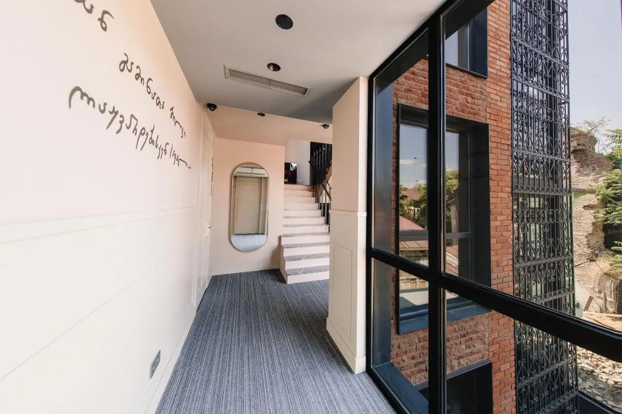 STROFI Boutique Hotel