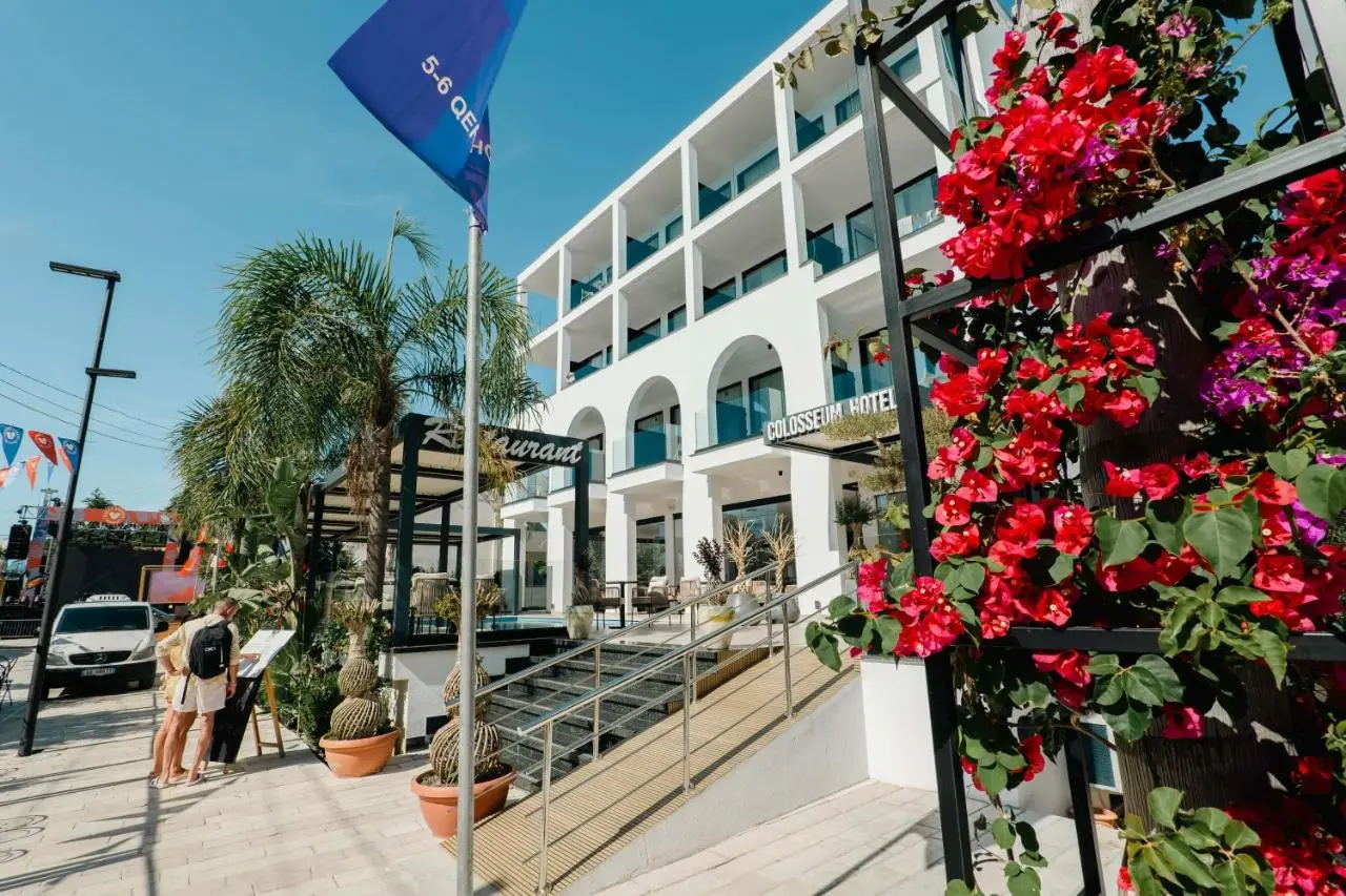 Colosseum Hotel