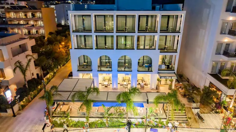 Colosseum Hotel