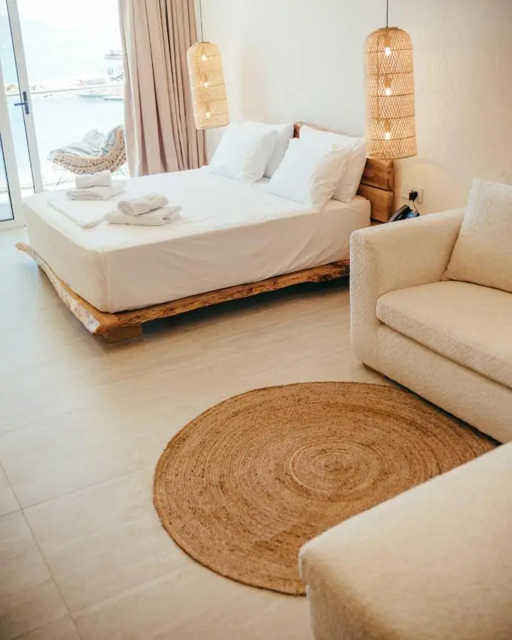Elar Hotel