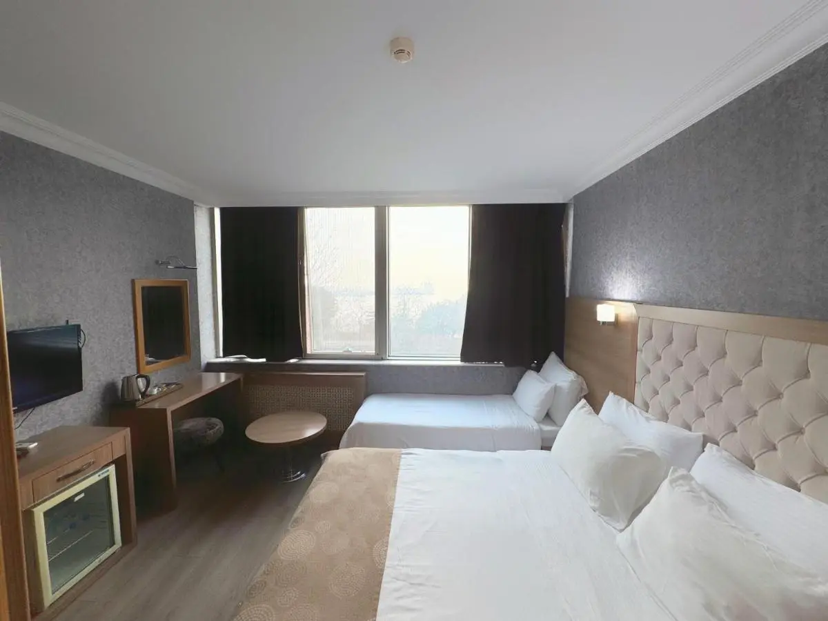 Lounge Hotel