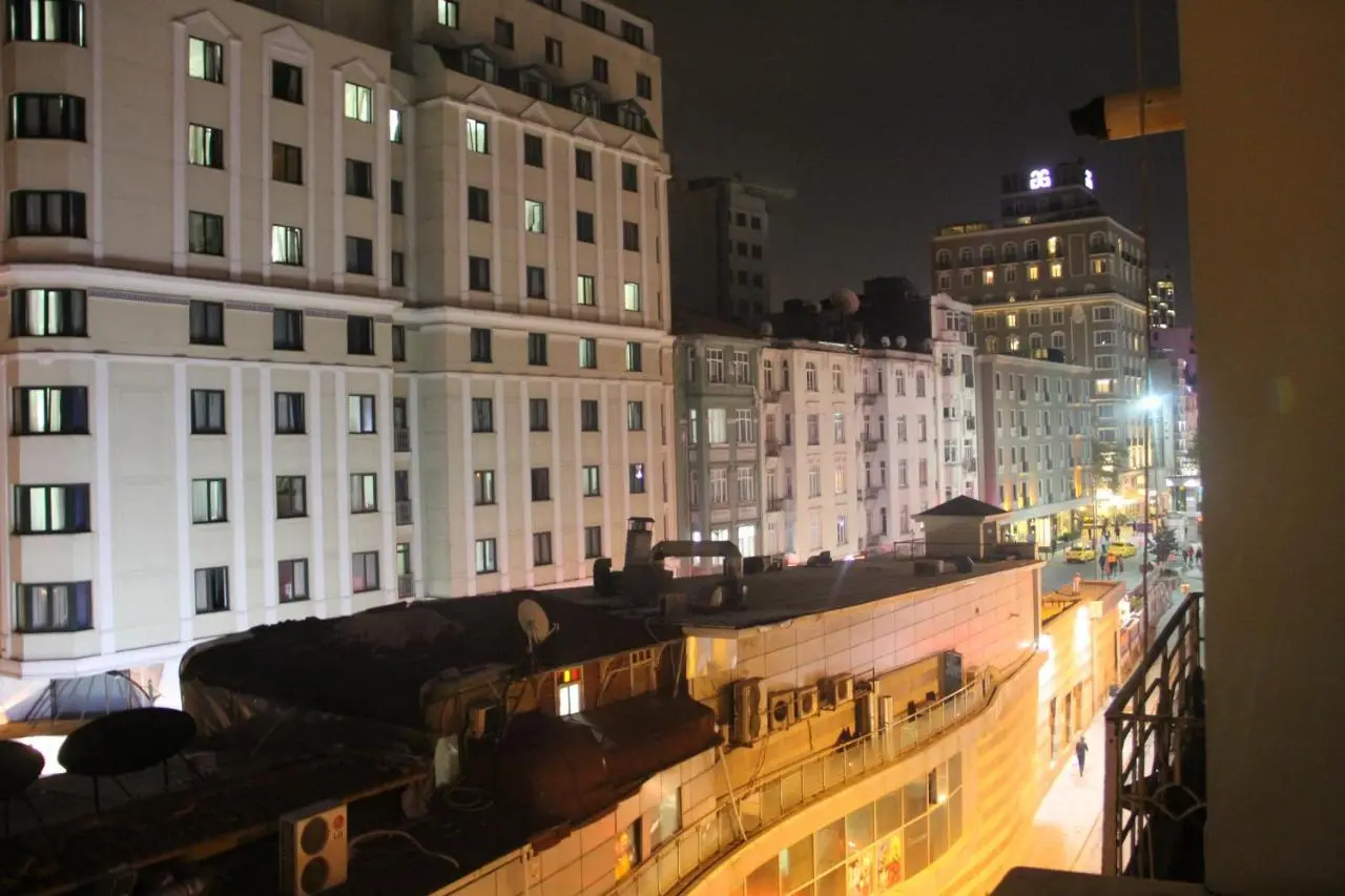 Taksim House Suites